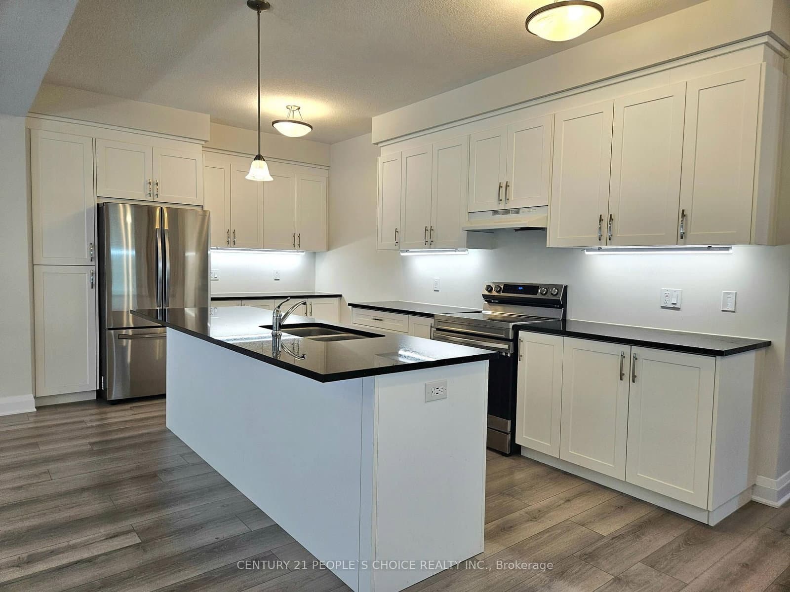 255 Raspberry Place thumbnail 12