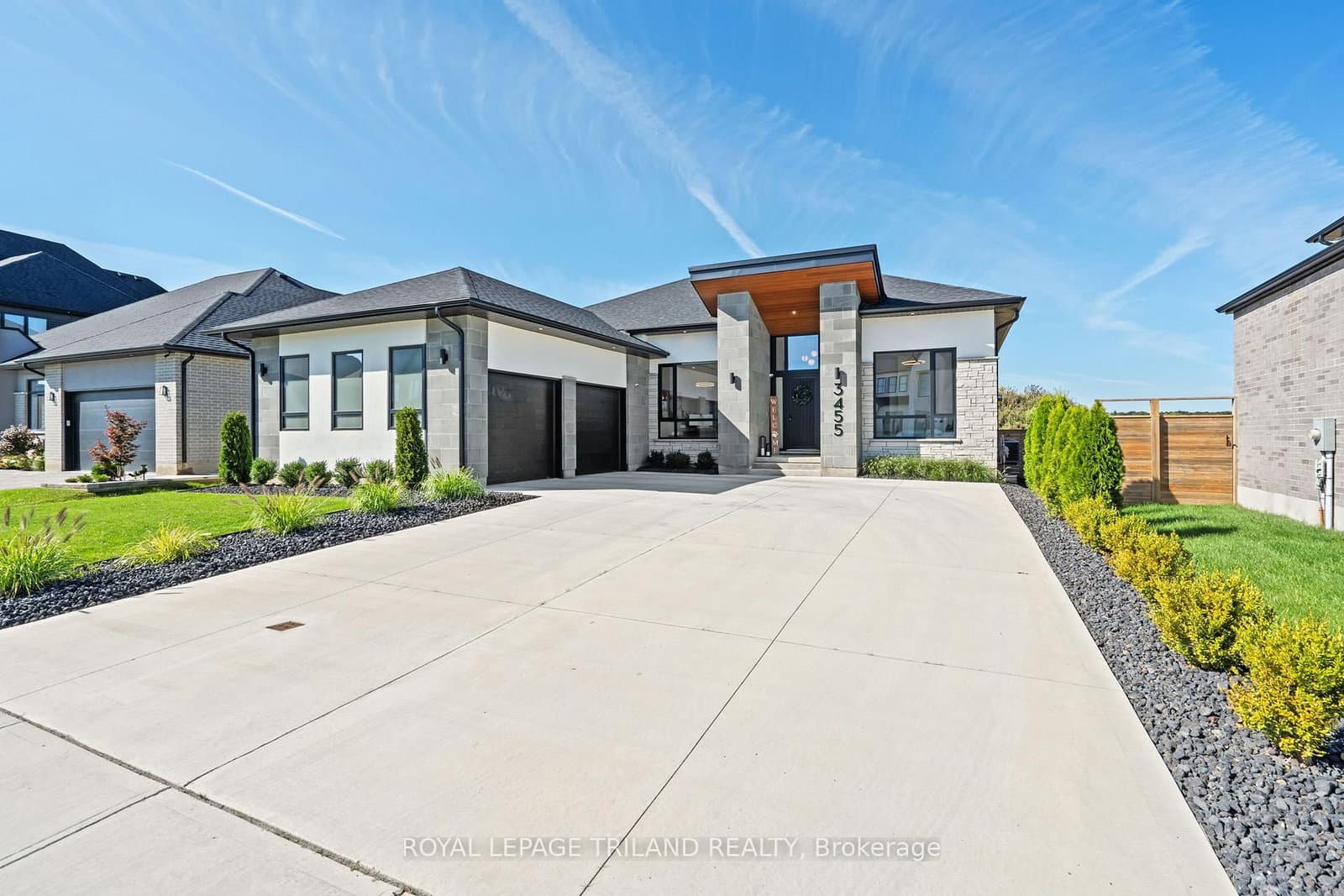 3455 Grand Oak Crossing thumbnail 2
