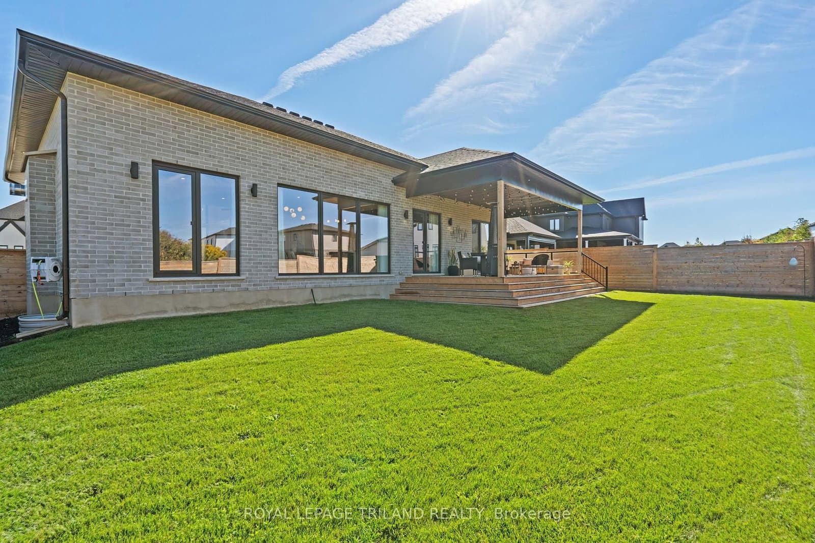 3455 Grand Oak Crossing thumbnail 41