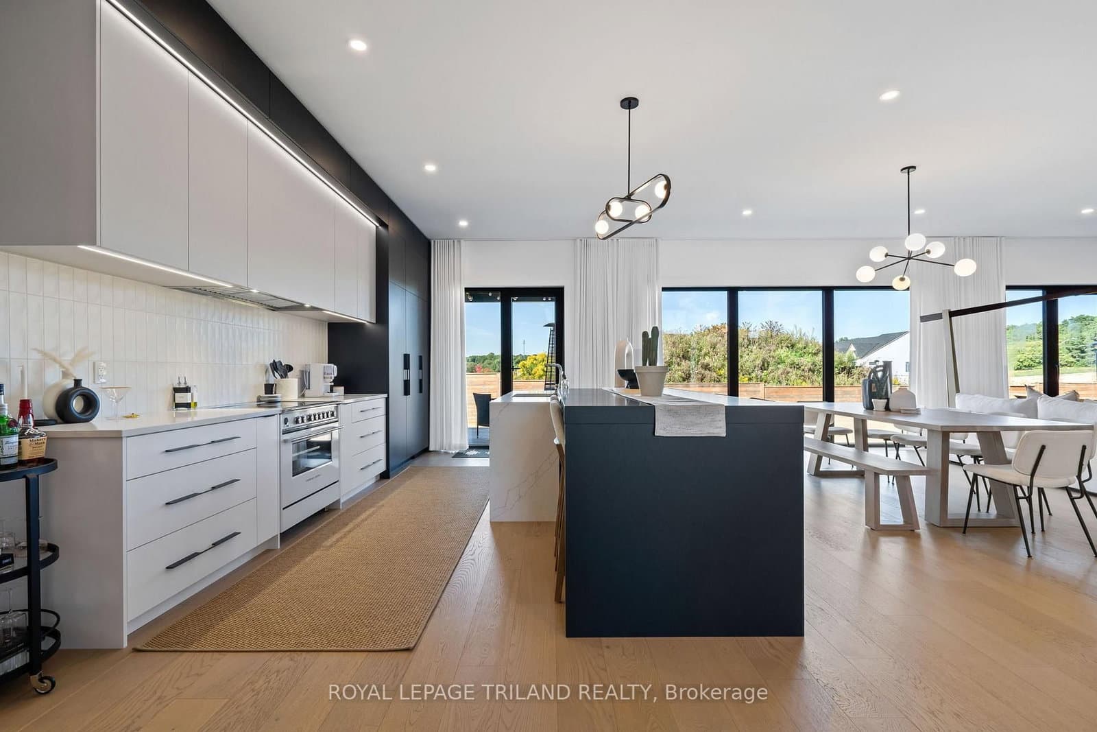 3455 Grand Oak Crossing thumbnail 5