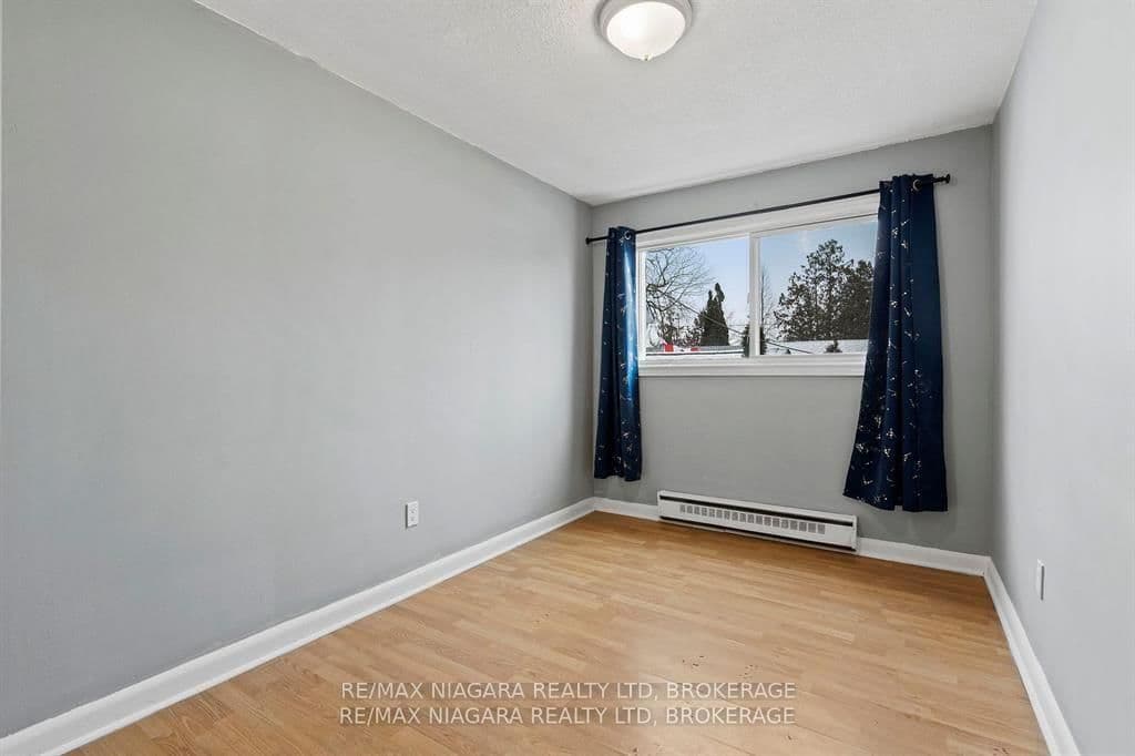 27 Main Street, Unit 2 thumbnail 8