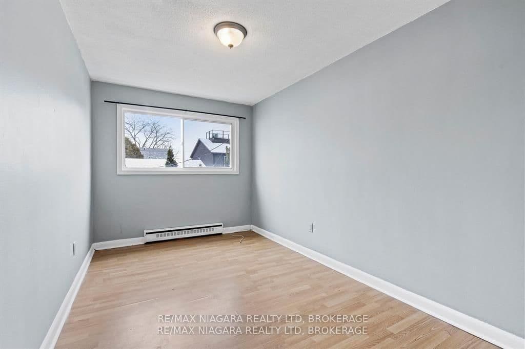 27 Main Street, Unit 2 thumbnail 9