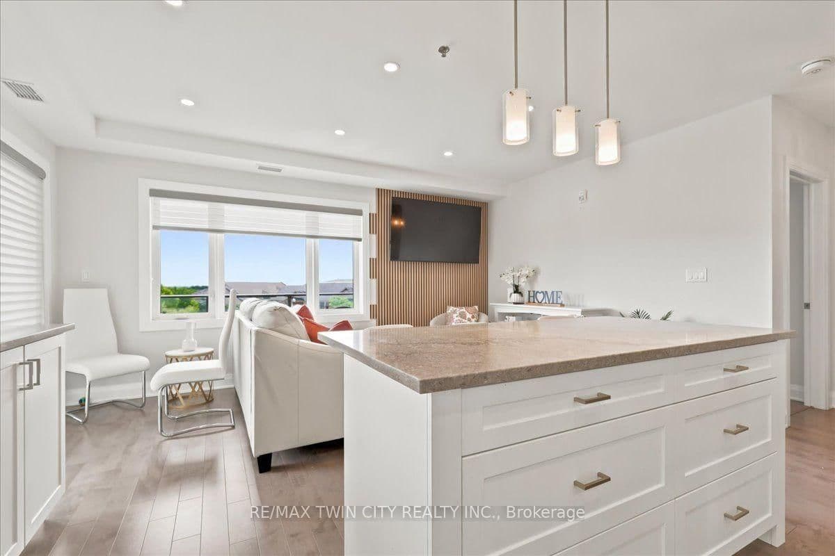 247 Grey Silo Road, Unit 307 thumbnail 11