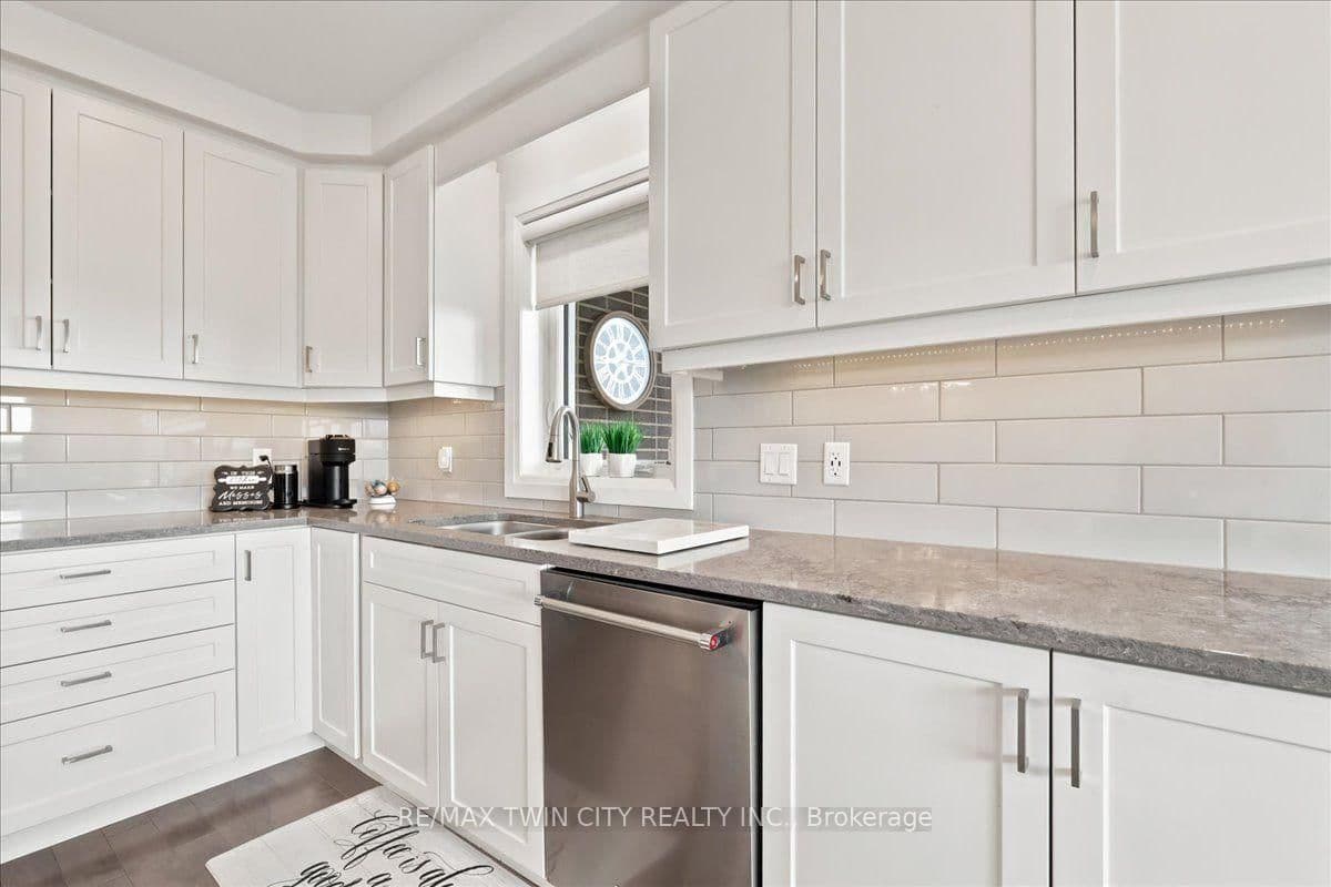 247 Grey Silo Road, Unit 307 thumbnail 13