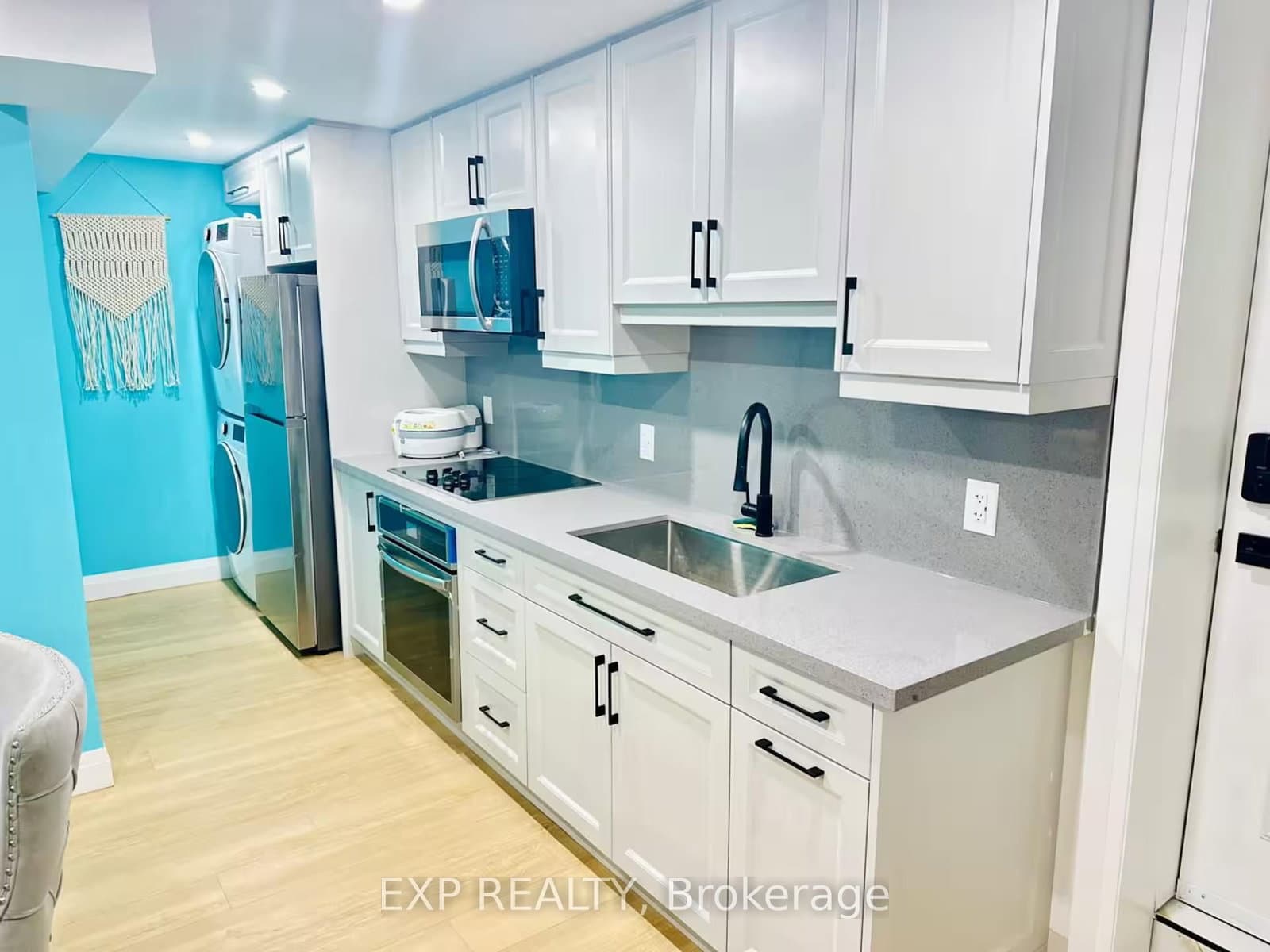 1255 Emma Chase Drive, Unit bsmnt thumbnail 4