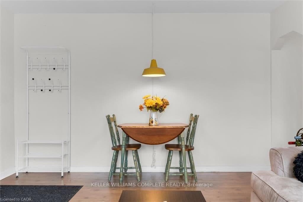 4 Robinson Street, Unit 14 thumbnail 4