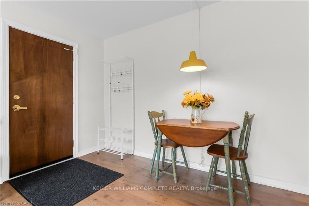 4 Robinson Street, Unit 14 thumbnail 5