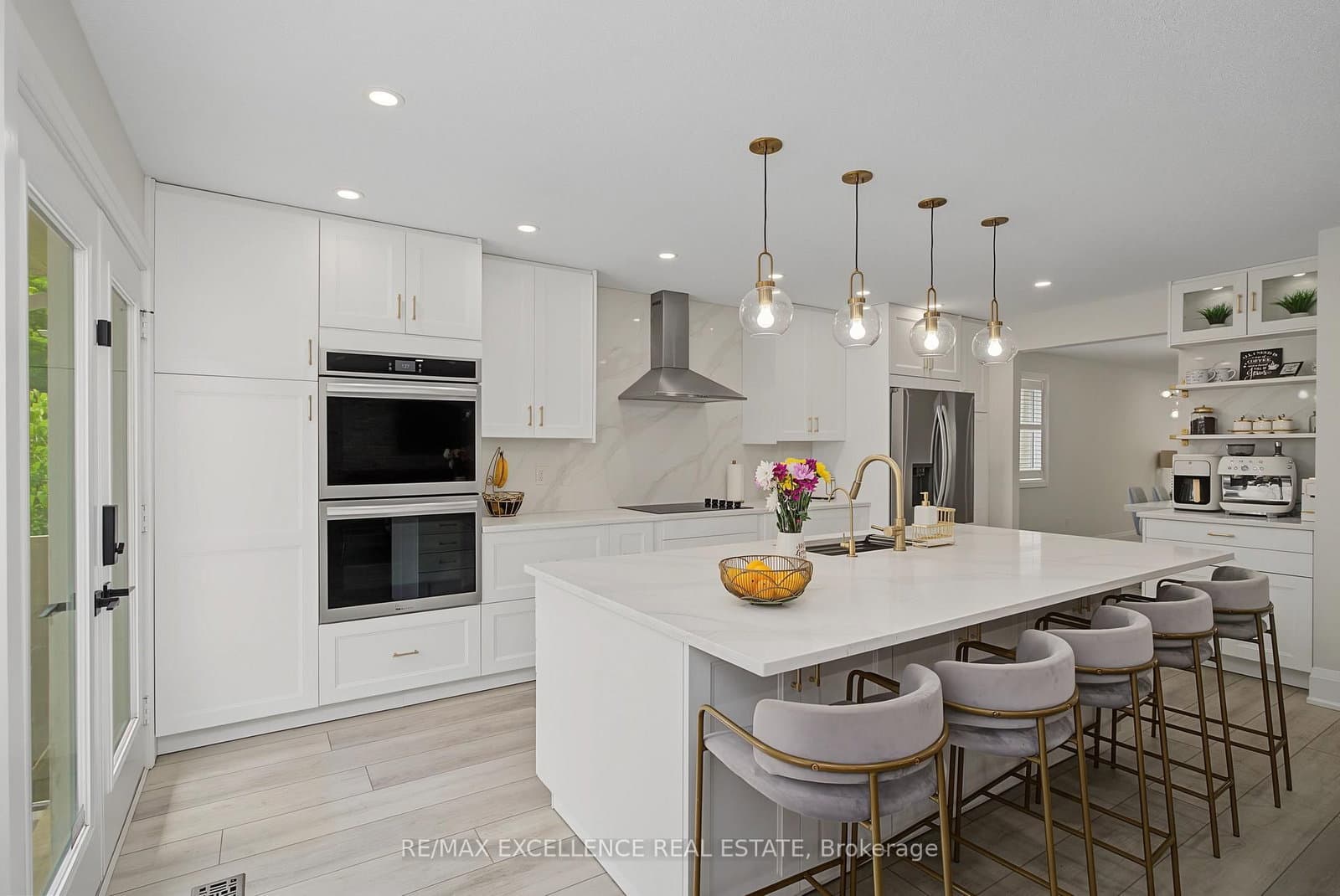 136 Johnston Avenue thumbnail 14