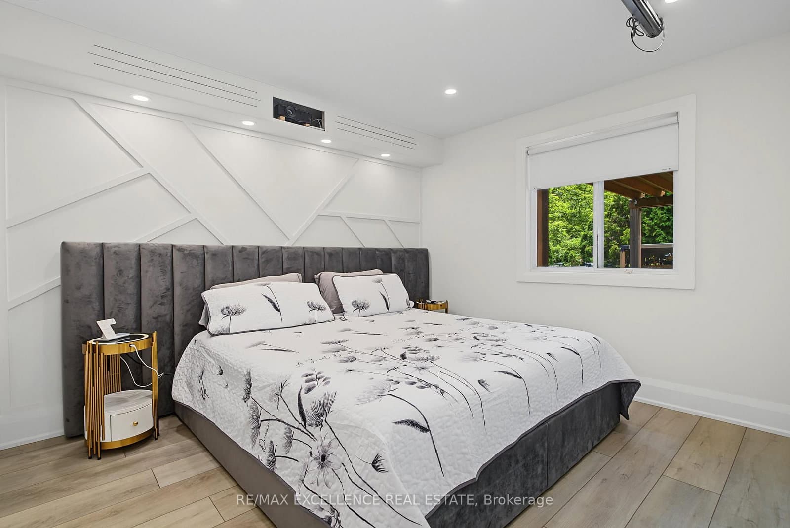 136 Johnston Avenue thumbnail 20