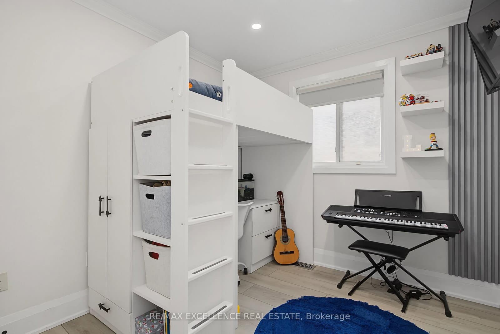 136 Johnston Avenue thumbnail 25