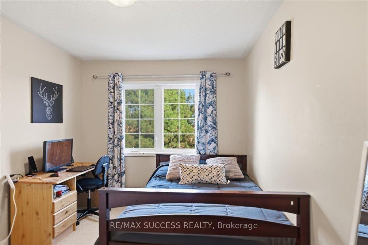 205 Nisbet Boulevard thumbnail 31