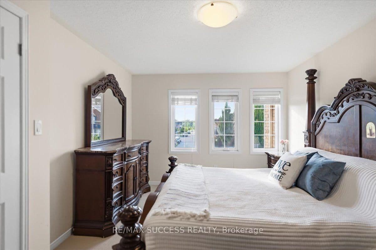205 Nisbet Boulevard thumbnail 43