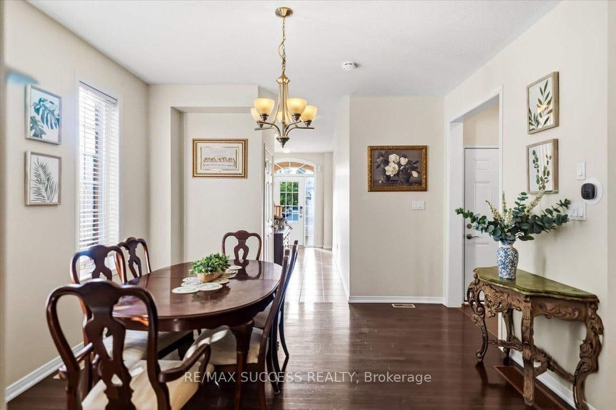 205 Nisbet Boulevard thumbnail 5