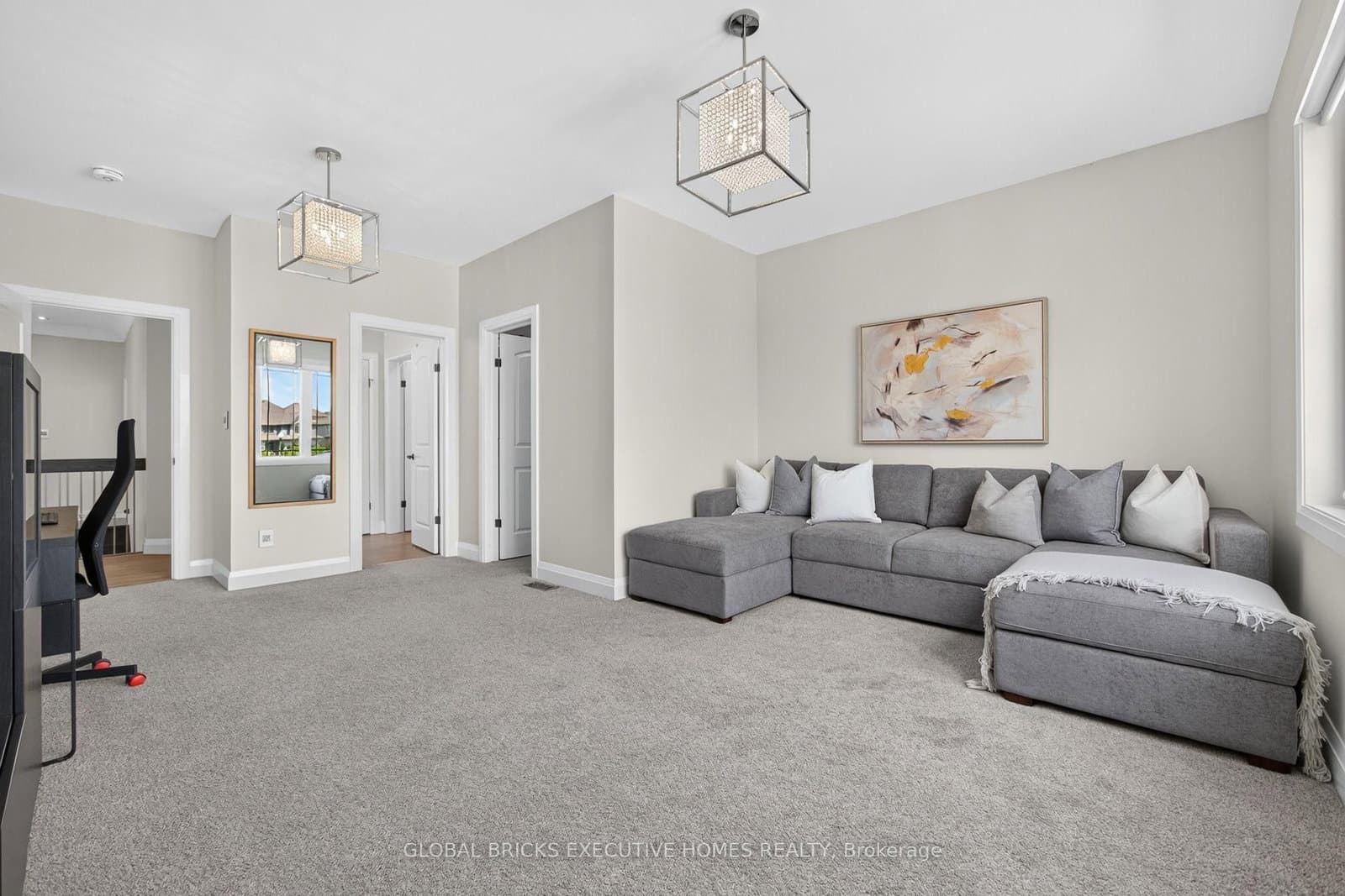 56 Valleyscape Drive thumbnail 32