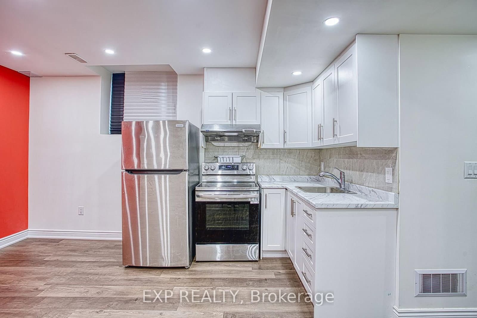 15 Riley Avenue, Unit Lower thumbnail 6