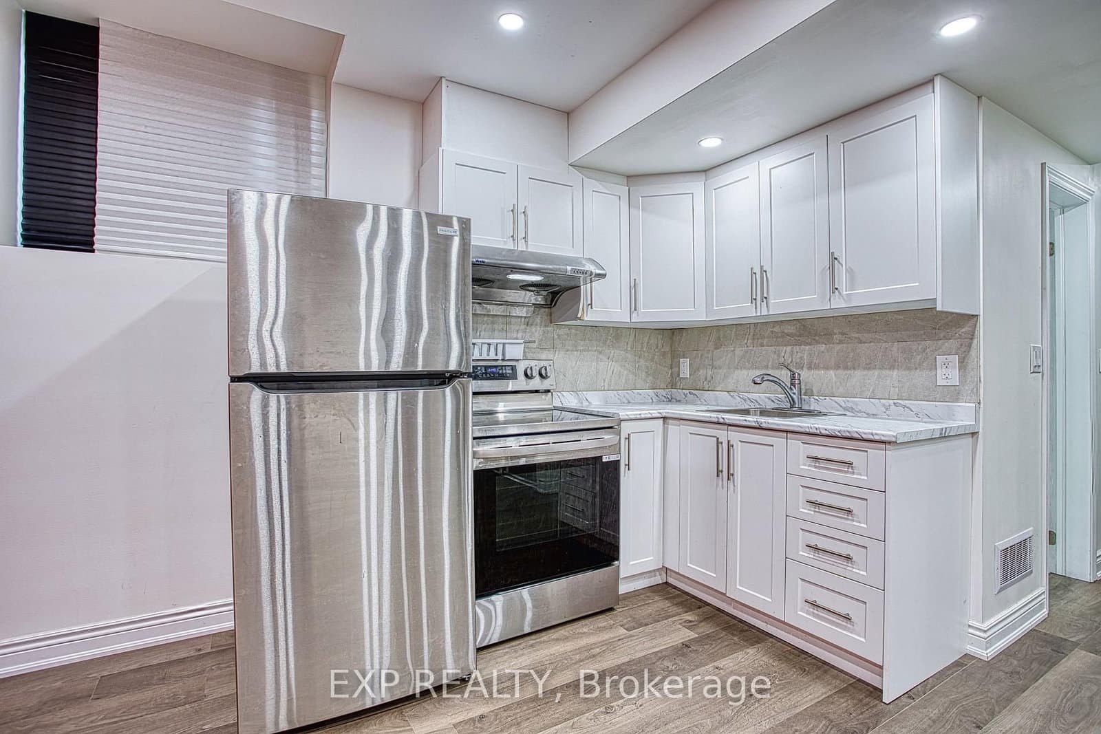 15 Riley Avenue, Unit Lower thumbnail 7