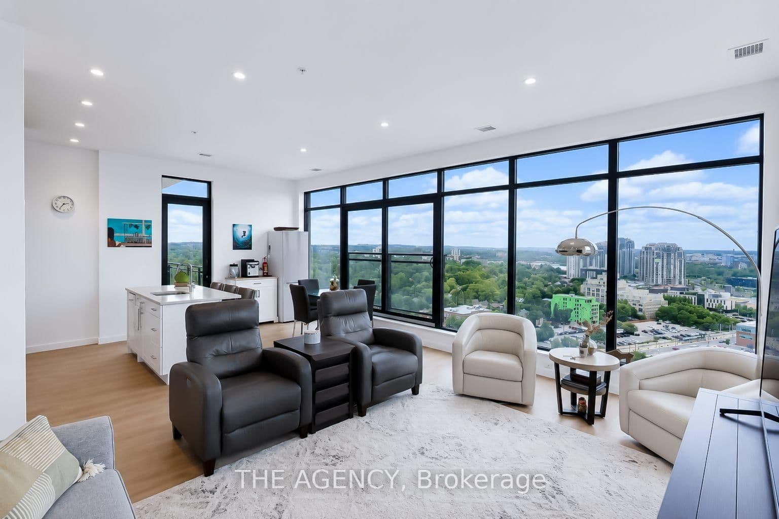 181 King Street S, Unit 1907 thumbnail 11