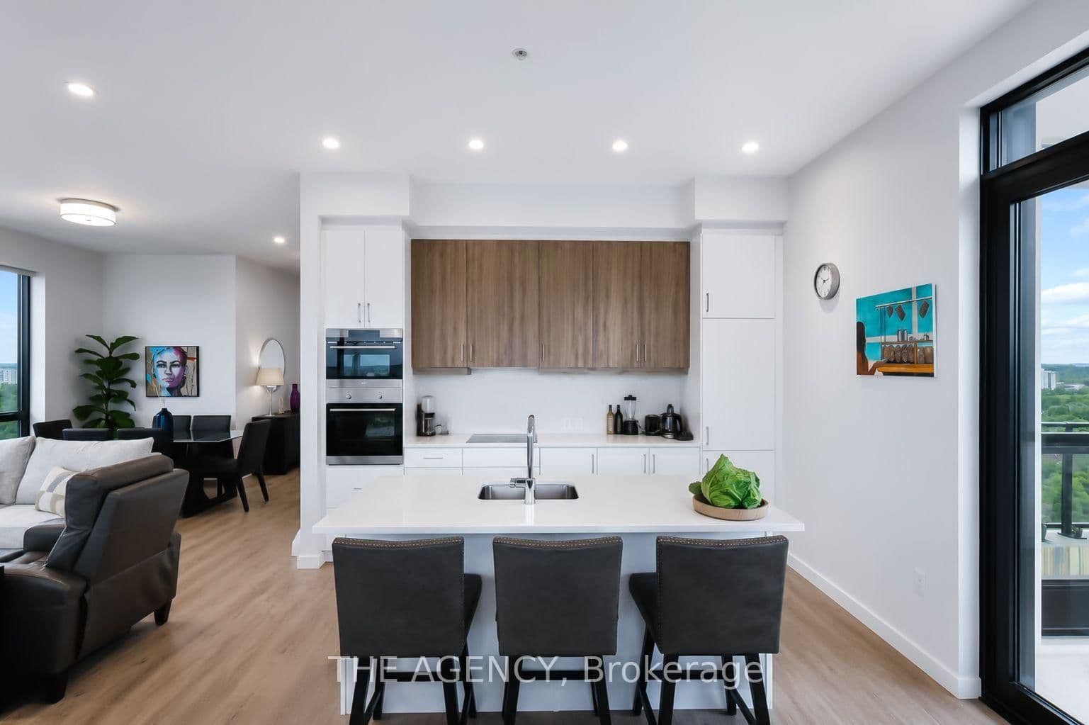 181 King Street S, Unit 1907 thumbnail 15