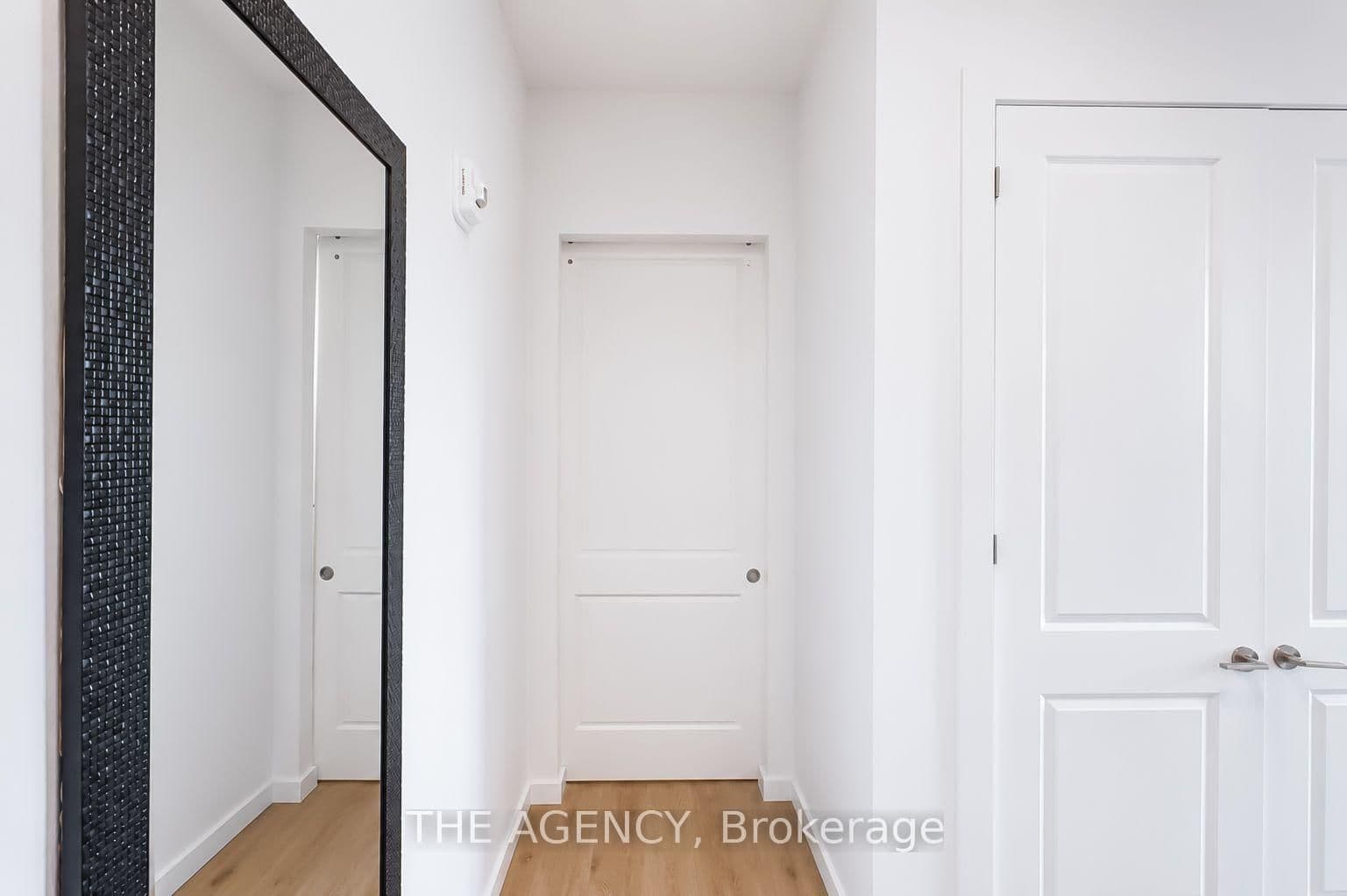181 King Street S, Unit 1907 thumbnail 22