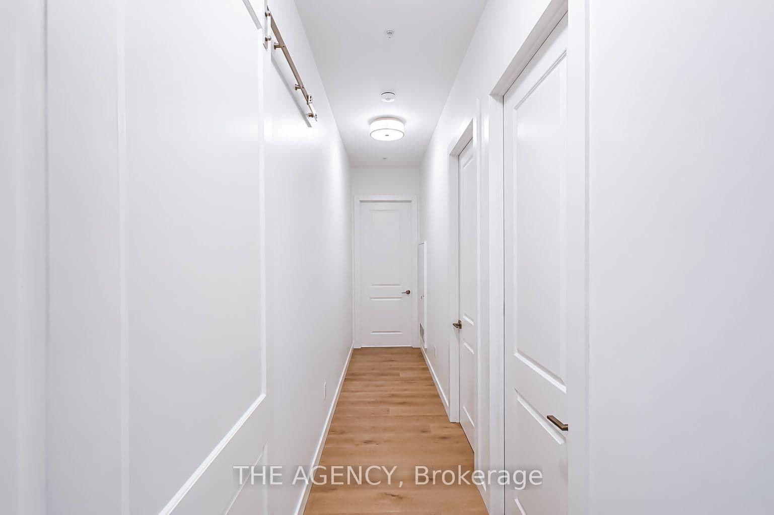 181 King Street S, Unit 1907 thumbnail 23