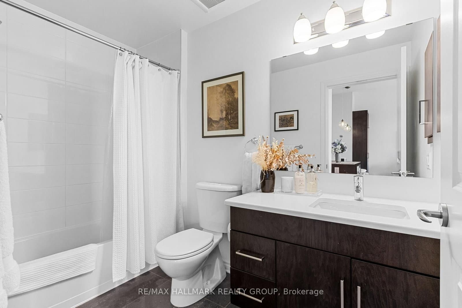 682 Churchill Avenue N, Unit 311 thumbnail 35