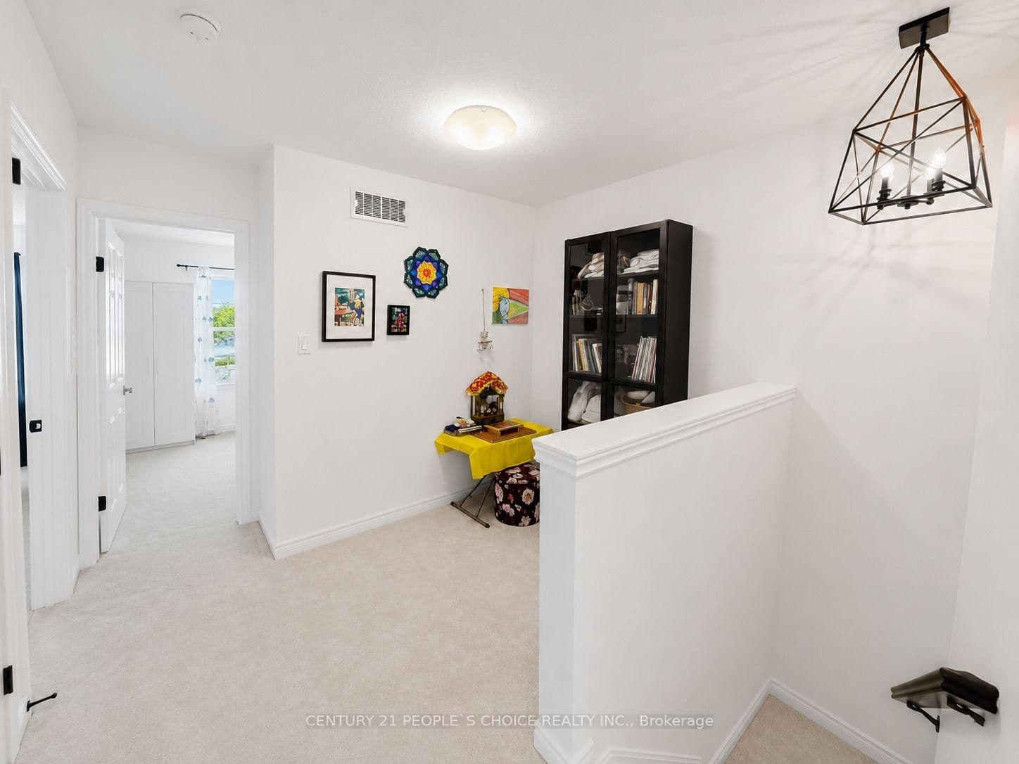 504 Doon Drive S thumbnail 15