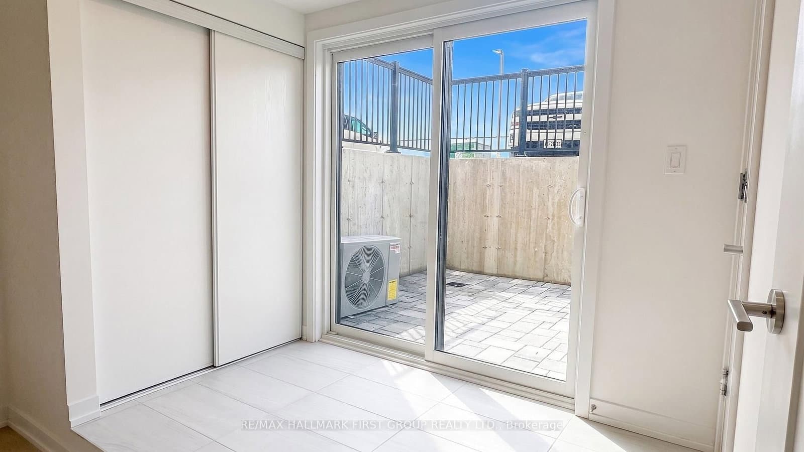 25 Palace Street, Unit P32 thumbnail 17
