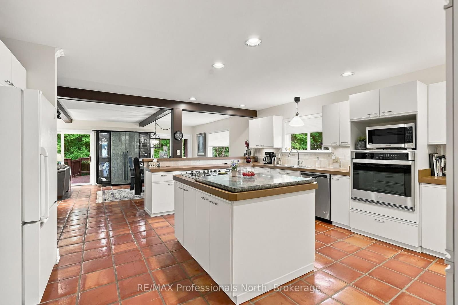 8 PALMER Court thumbnail 22