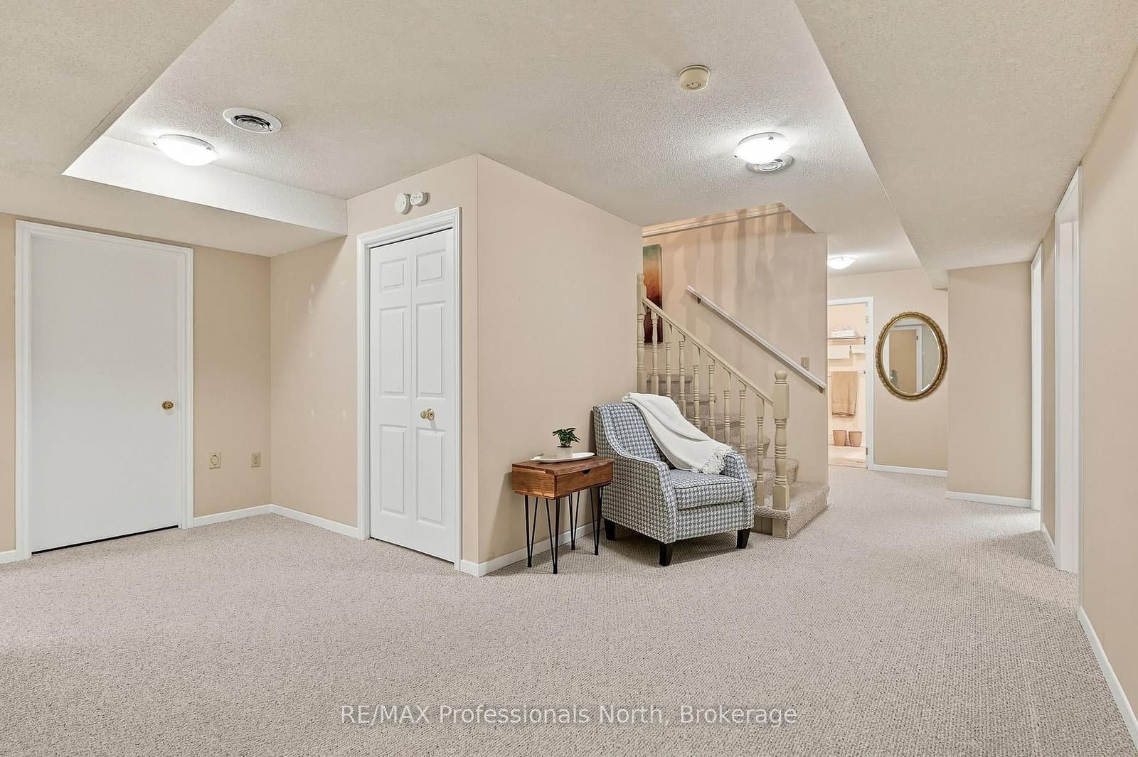 8 PALMER Court thumbnail 37