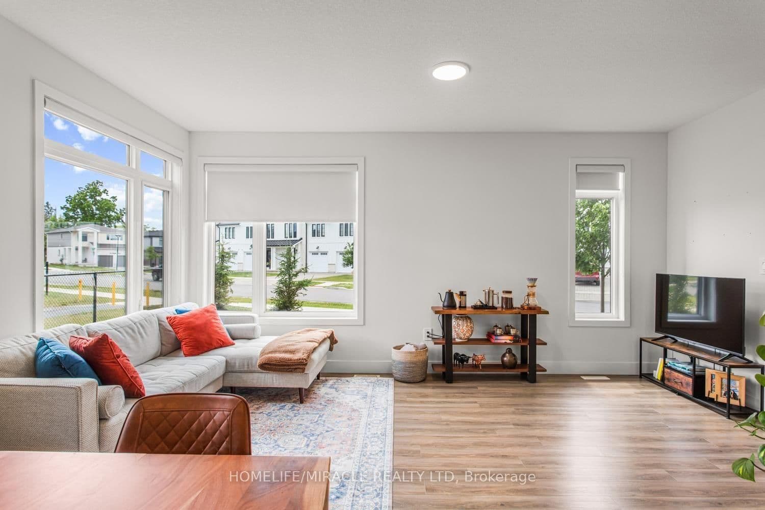 3635 Southbridge Avenue, Unit 38 thumbnail 11