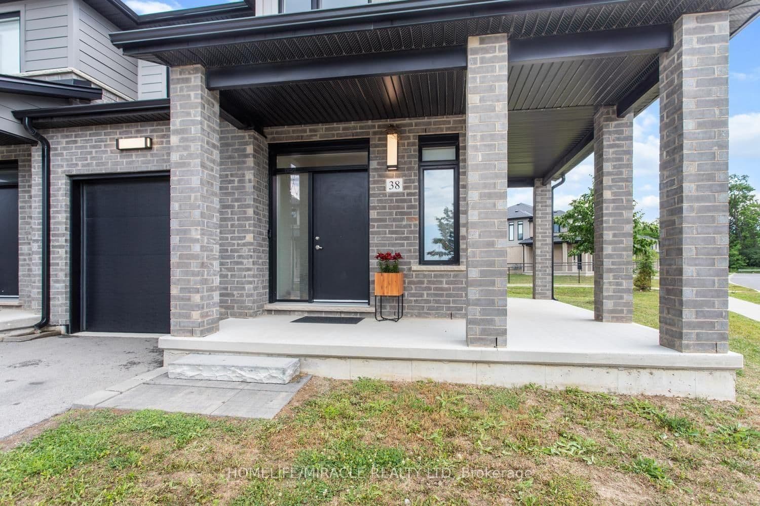 3635 Southbridge Avenue, Unit 38 thumbnail 4