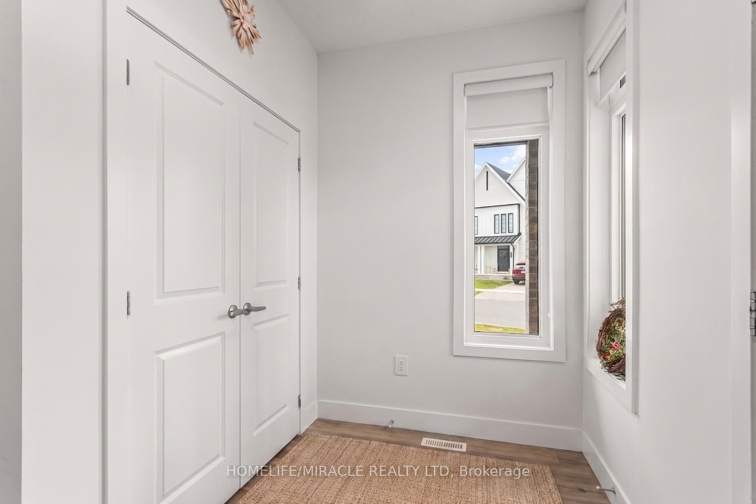 3635 Southbridge Avenue, Unit 38 thumbnail 6