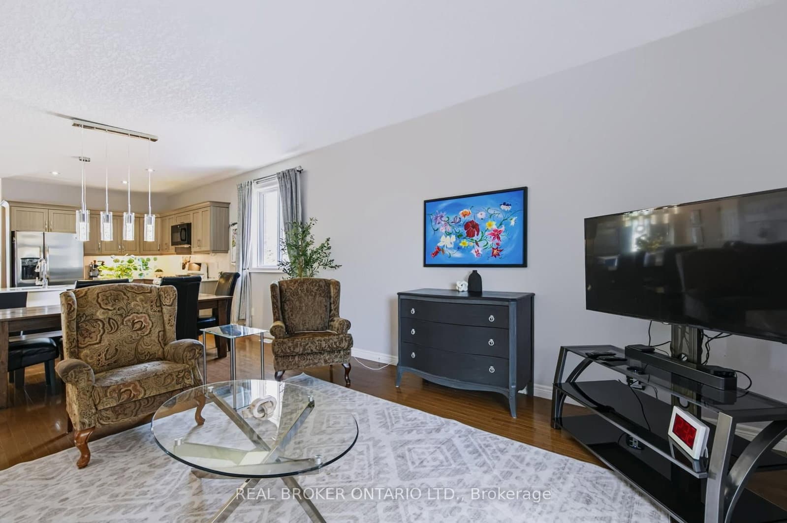22-244 Dundas Street thumbnail 16