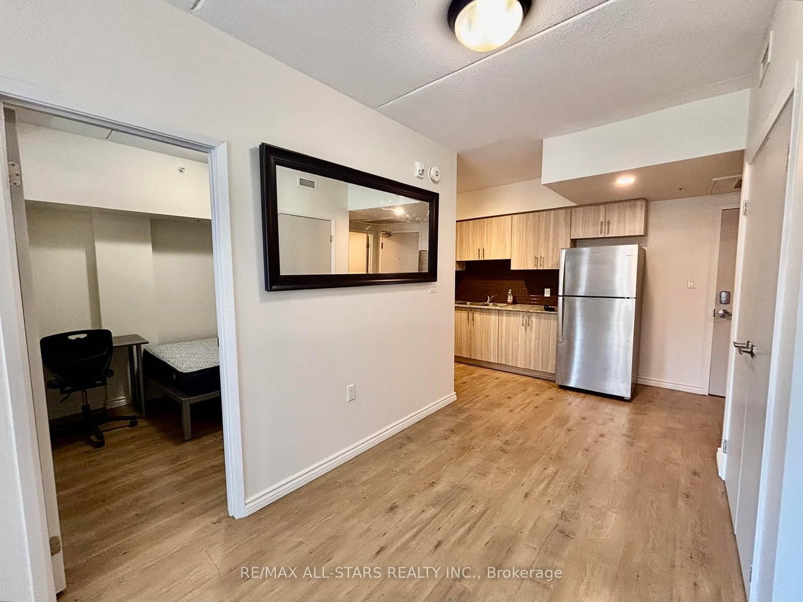 275 Larch Street, Unit 307 thumbnail 7