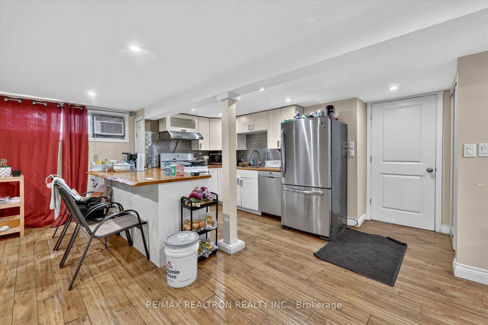 618 Upper Ottawa Street thumbnail 19