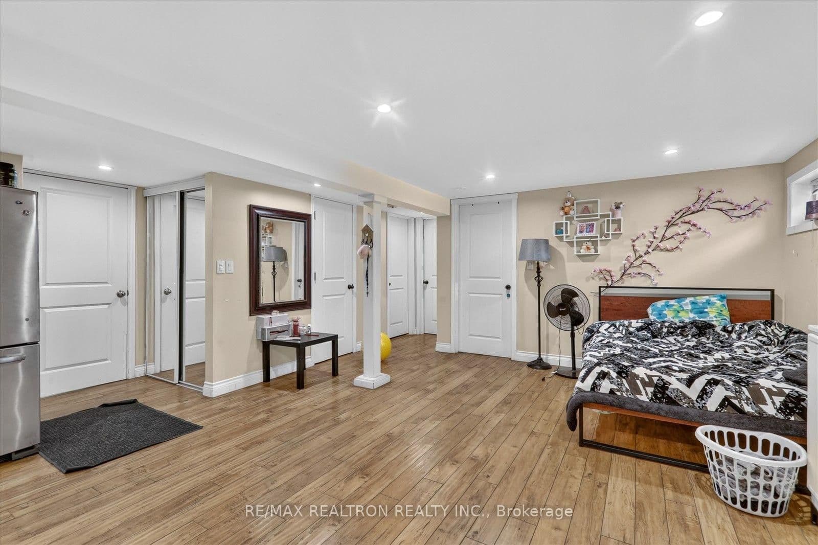 618 Upper Ottawa Street thumbnail 22