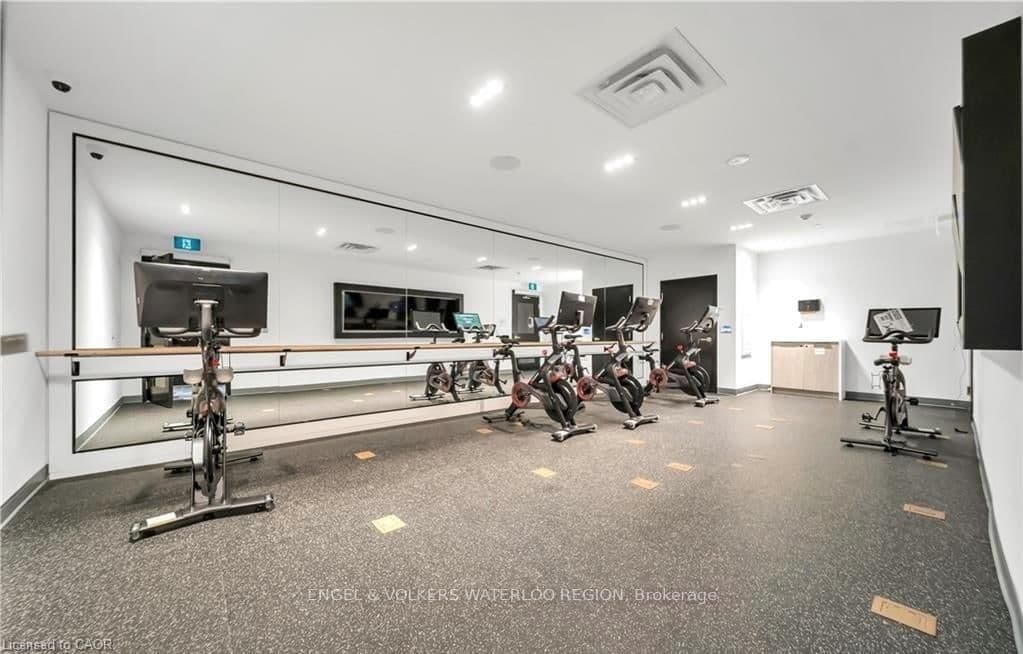 15 Wellington Street S, Unit 1212 thumbnail 16