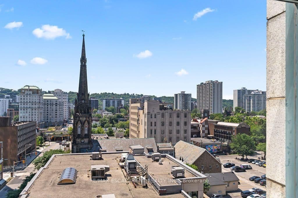 36 James Street S, Unit 810 thumbnail 17