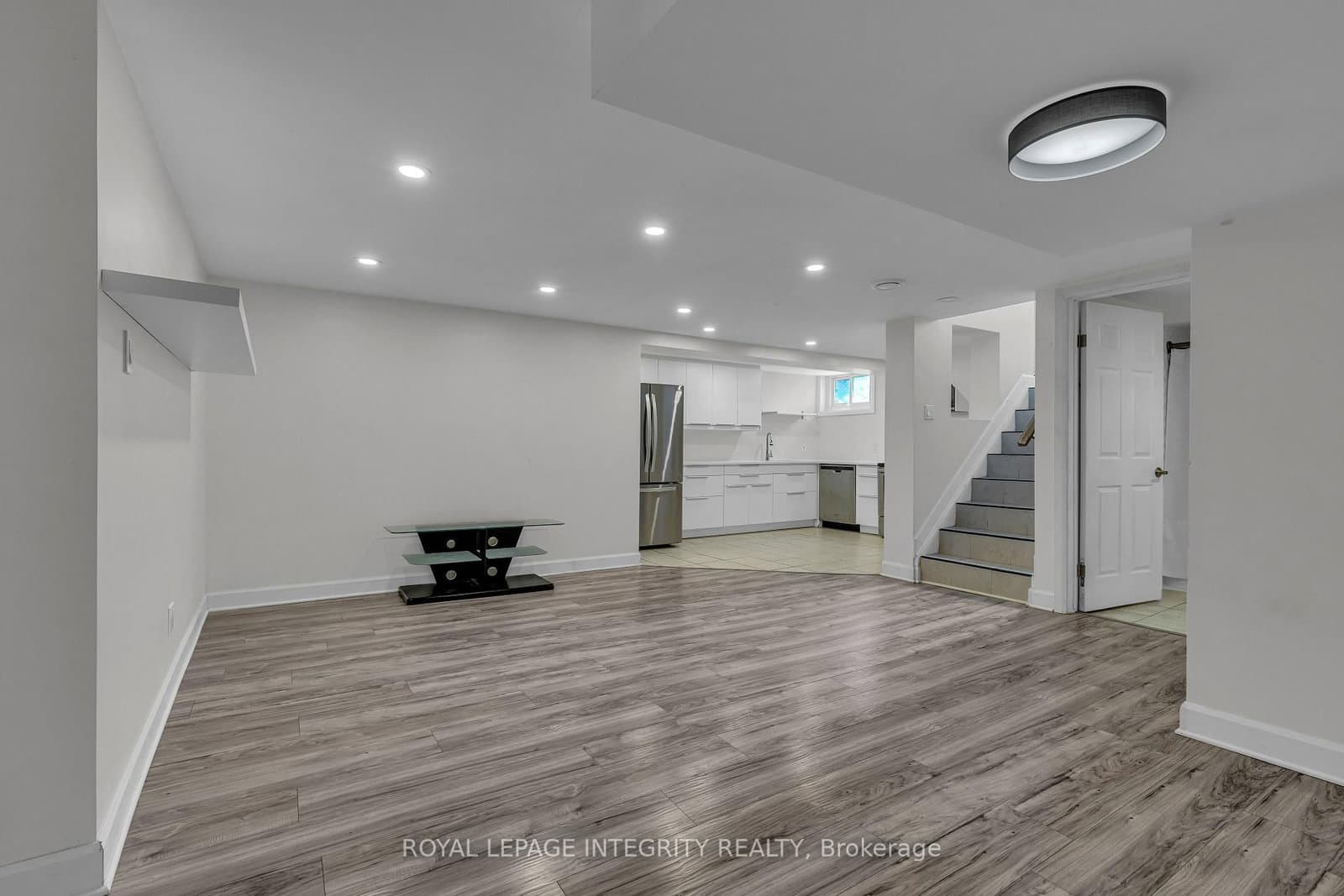 924 REX Avenue thumbnail 12
