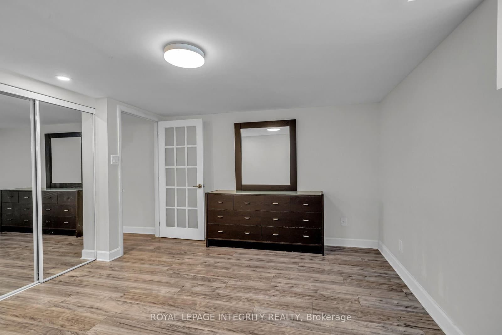 924 REX Avenue thumbnail 18