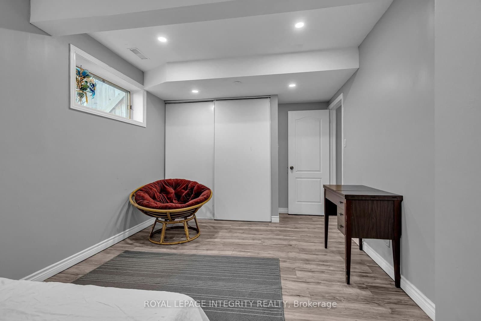 924 REX Avenue thumbnail 23