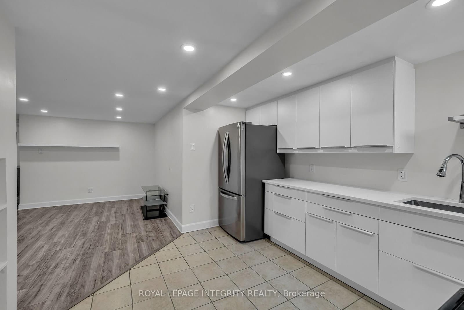 924 REX Avenue thumbnail 6
