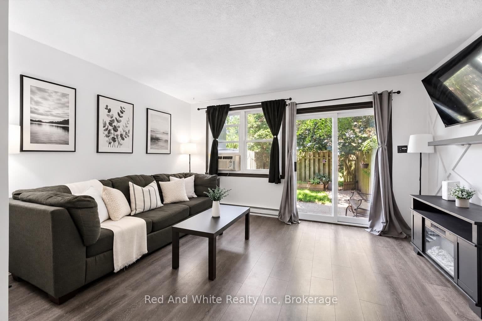 178 Grulke Street, Unit 11 - Image 1