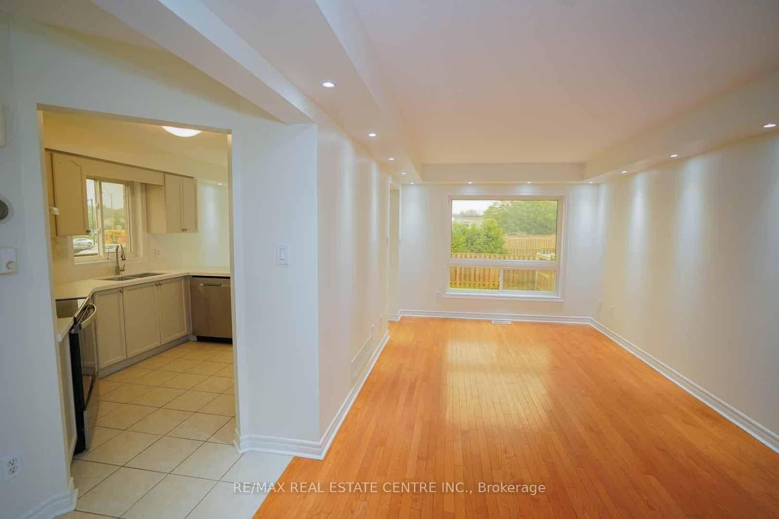 18 Heritage Drive thumbnail 35