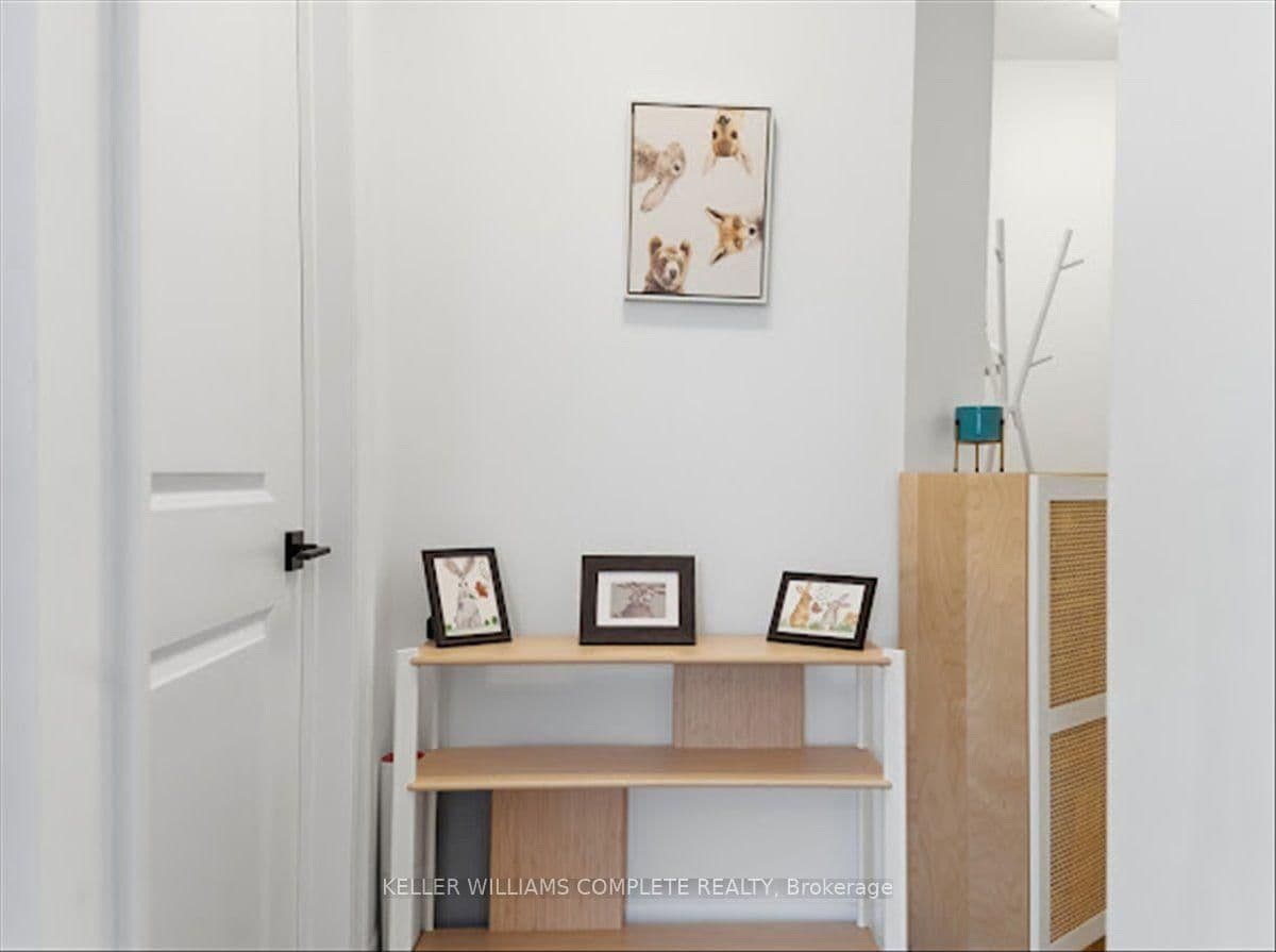 460 Dundas Street E, Unit 1109 thumbnail 14
