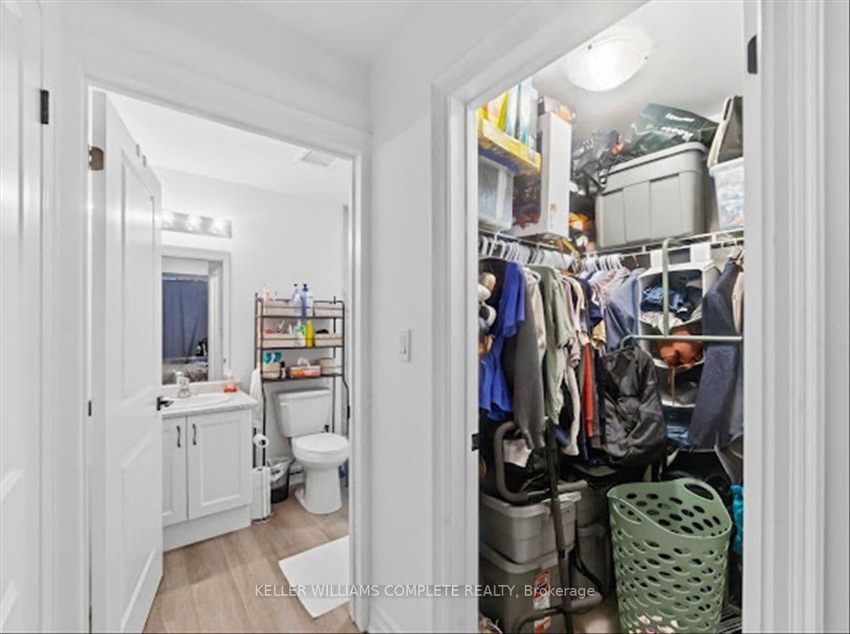 460 Dundas Street E, Unit 1109 thumbnail 16