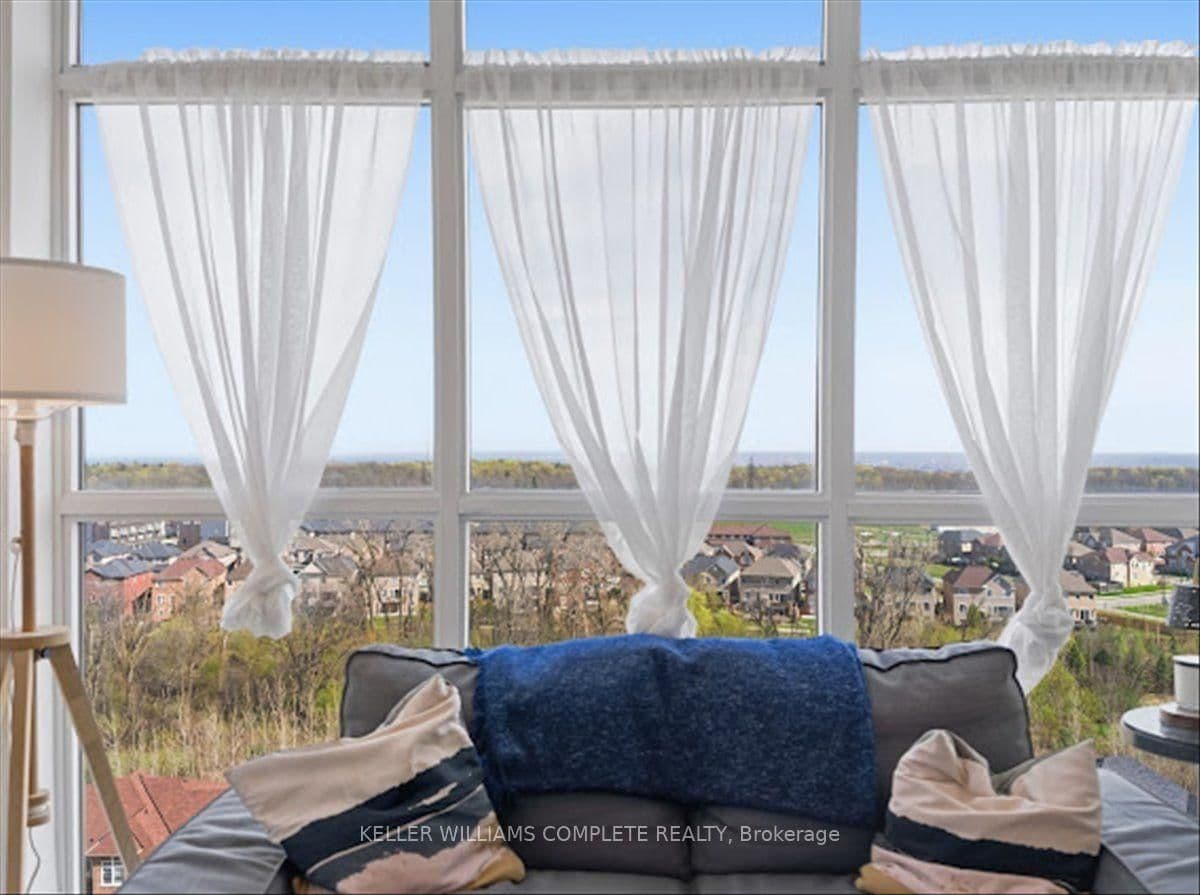 460 Dundas Street E, Unit 1109 thumbnail 6