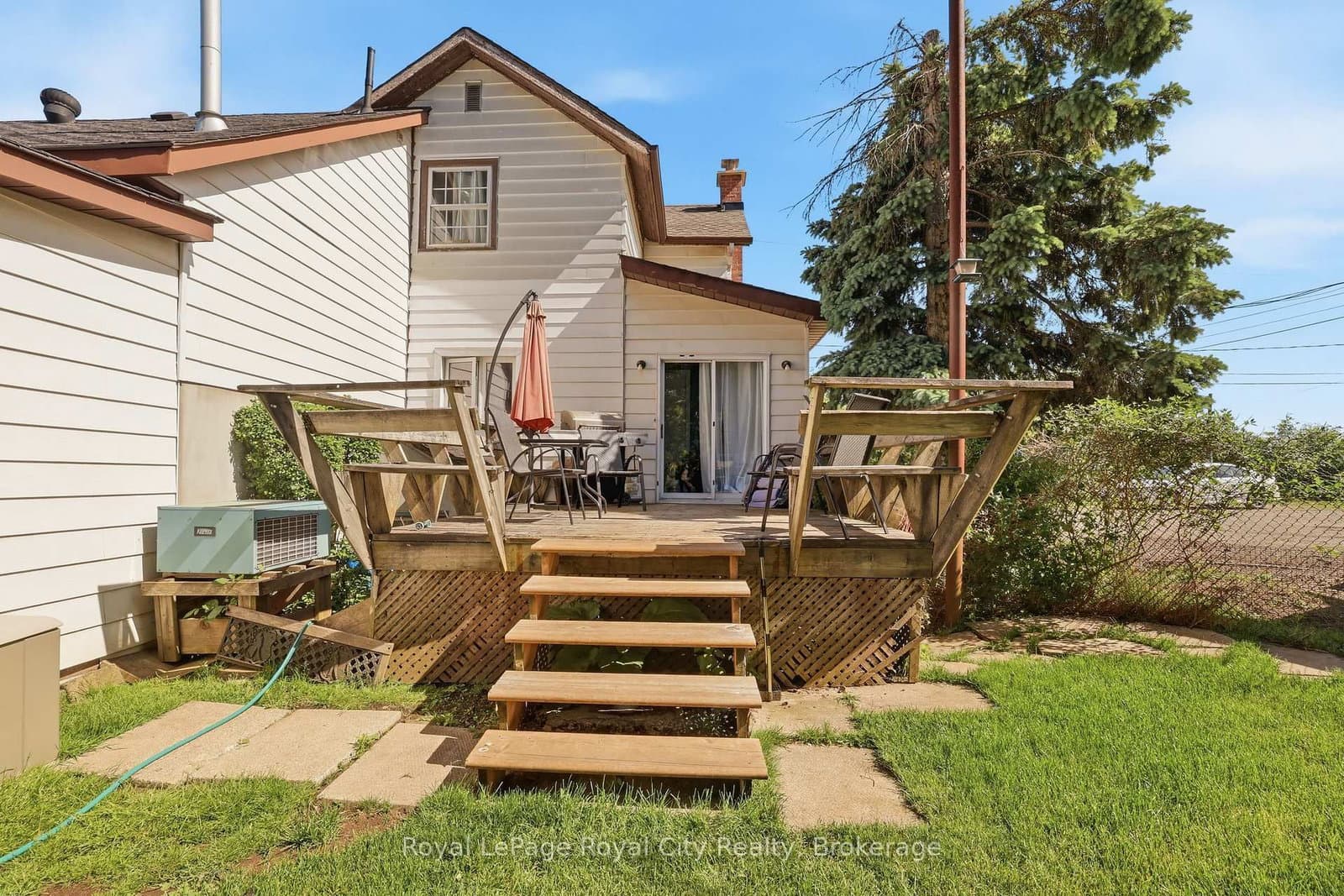 96 Beaumont Crescent thumbnail 11