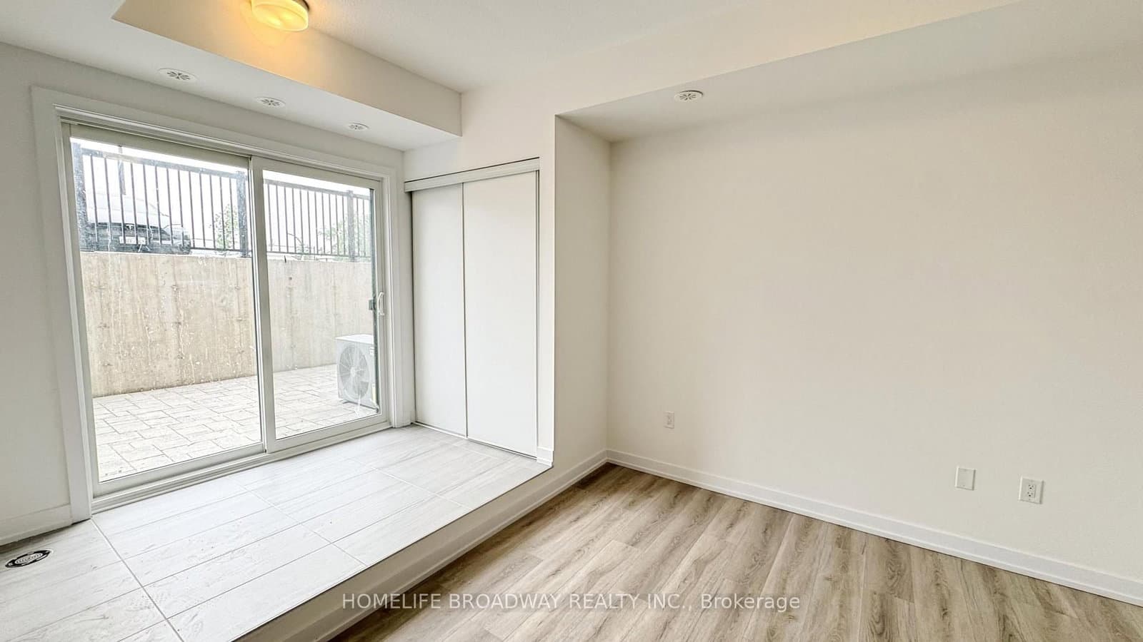 25 Palace Street, Unit P9 thumbnail 2