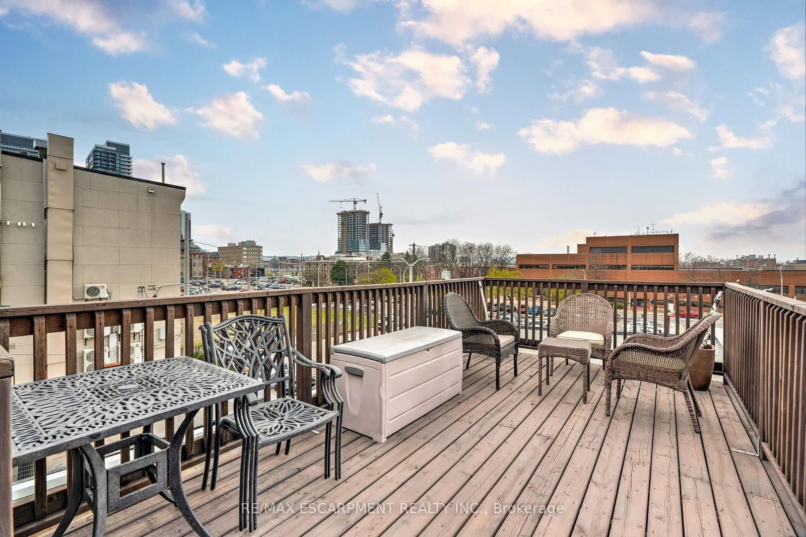 205 KING Street E, Unit 2 thumbnail 37